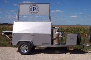 Model 7240GSS w/Laser Cut Sign & Rear Chef Stove