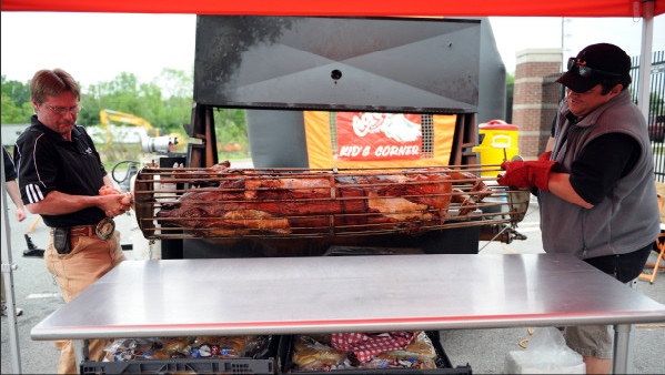 Hog rotisserie unloaded