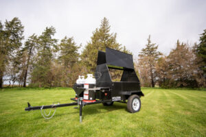 6040G-RT Towable Propane Gas Grill with 13" tires and Stainless Steel Grates, pilot light, Thermostat, Propane Gas Valve